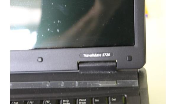 laptop ACER Travelmate 5720, met lader, paswoord niet gekend